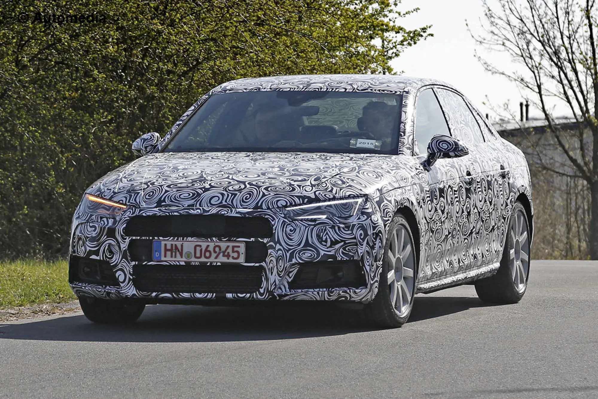 Audi S4 Sedan e S4 Avant 2017 - Foto spia 22-04-2015 - 9