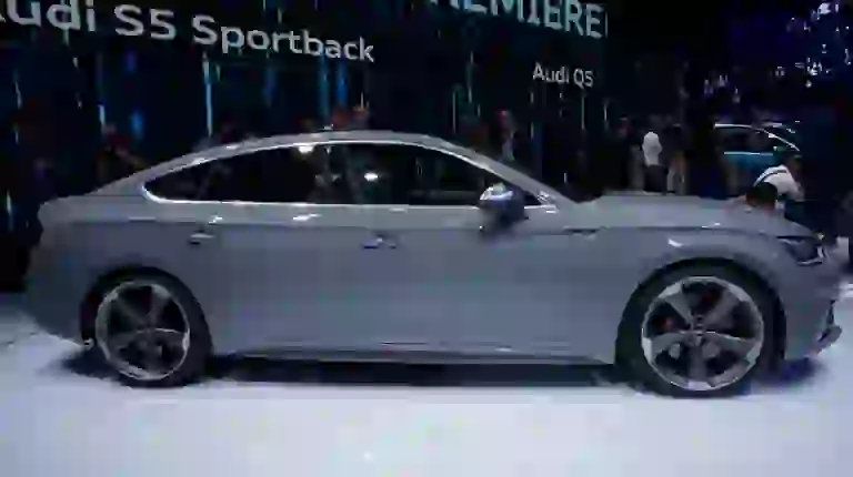 Audi S5 Sportback - Salone di Parigi 2016 - 3