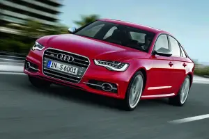 Audi S6 - 13