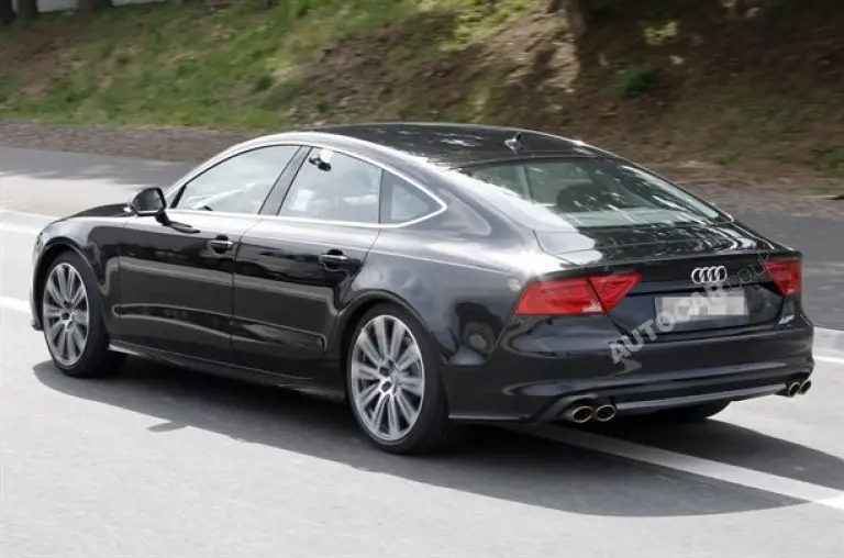 Audi S7 - Foto spia 13-06-2011 - 3