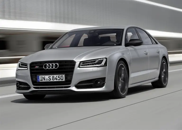 Audi S8 plus - 1