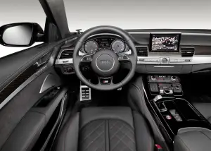Audi S8 plus - 8