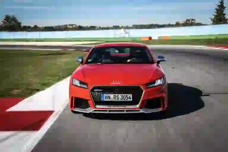 Audi Sport RS3, RS5, TT RS - Anteprima Test Drive - 35