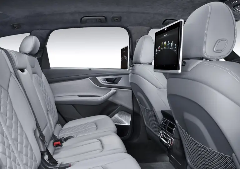 Audi SQ7 TDI - 24