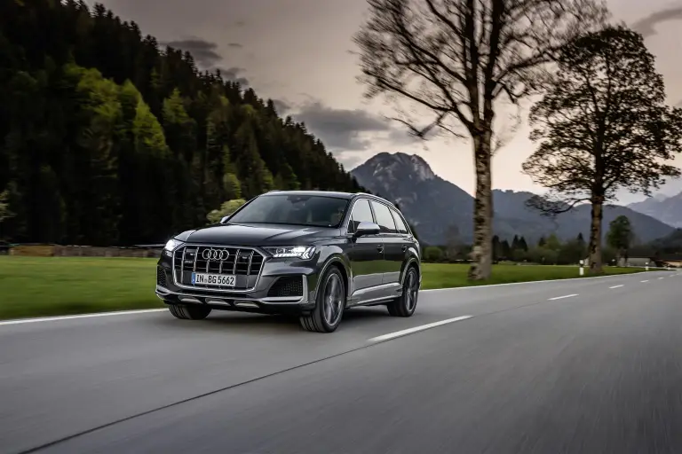 Audi SQ7 TFSI e SQ8 TFSI - 5