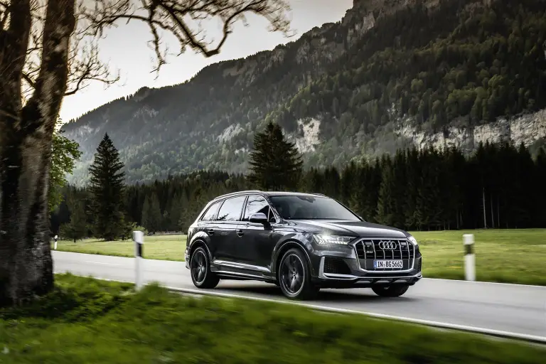 Audi SQ7 TFSI e SQ8 TFSI - 4