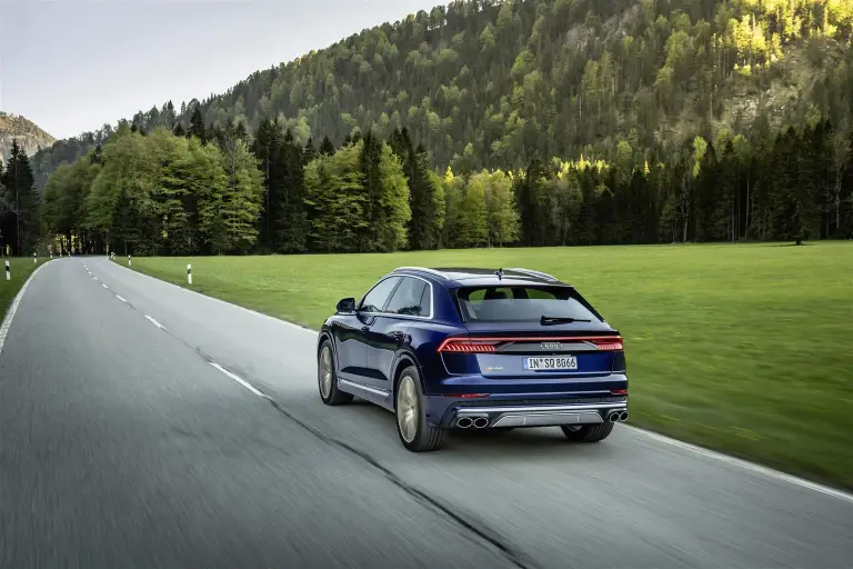Audi SQ7 TFSI e SQ8 TFSI - 9