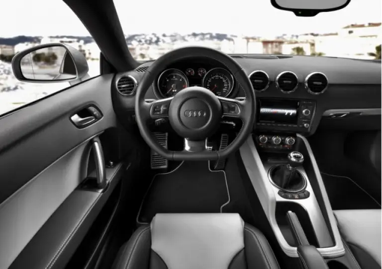Audi TT 2011 coupé e roadster - 3