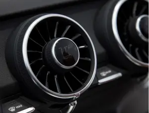 Audi TT 2015 quadro strumenti