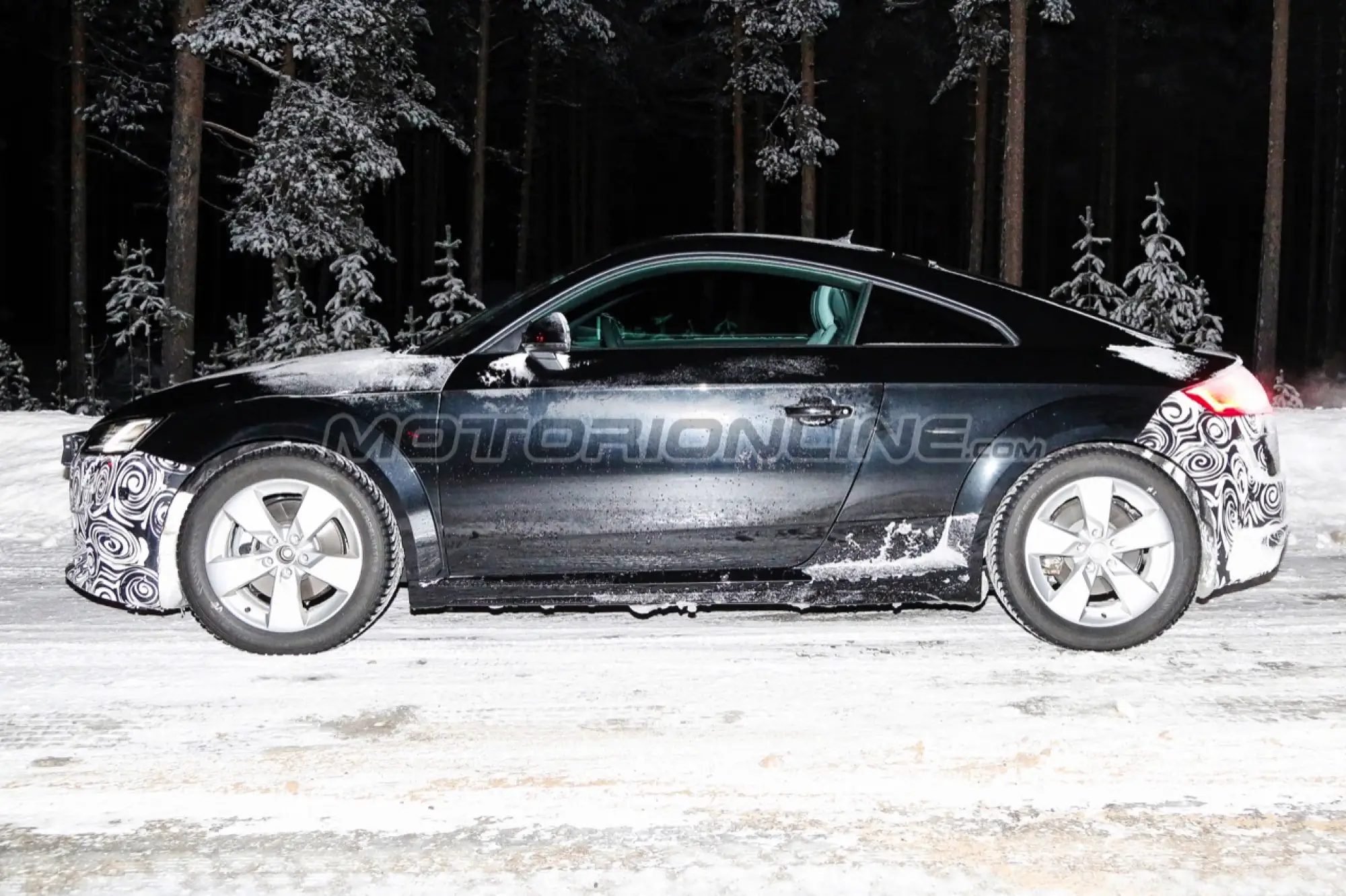 Audi TT 2020 - Foto spia 06-12-17 - 2