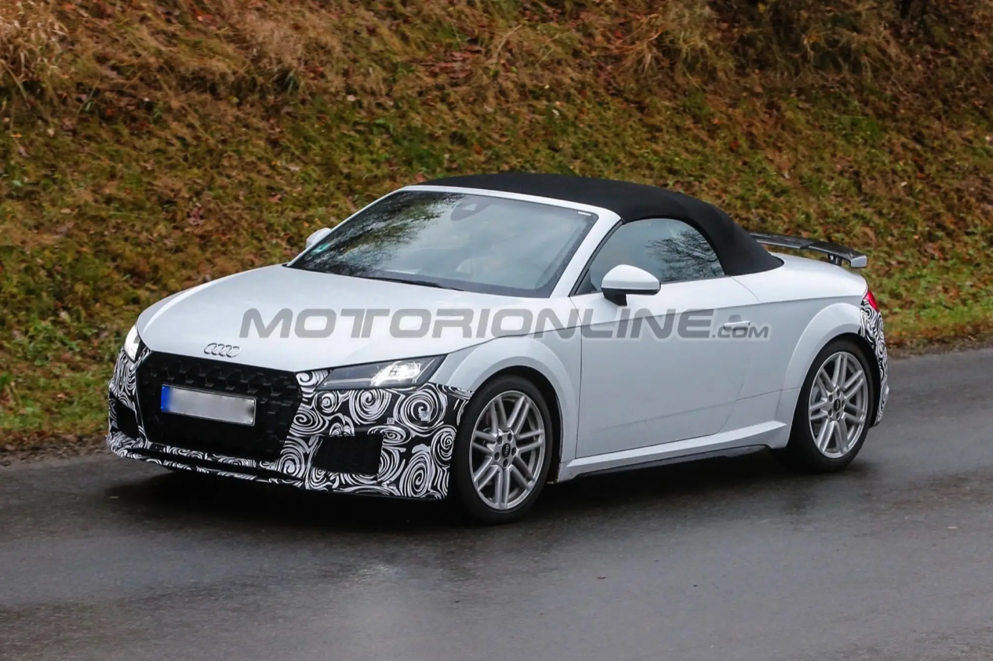 Audi TT 2020 - Foto spia 06-12-17 - 5