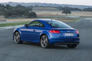 Audi TT e Audi TTS - 12