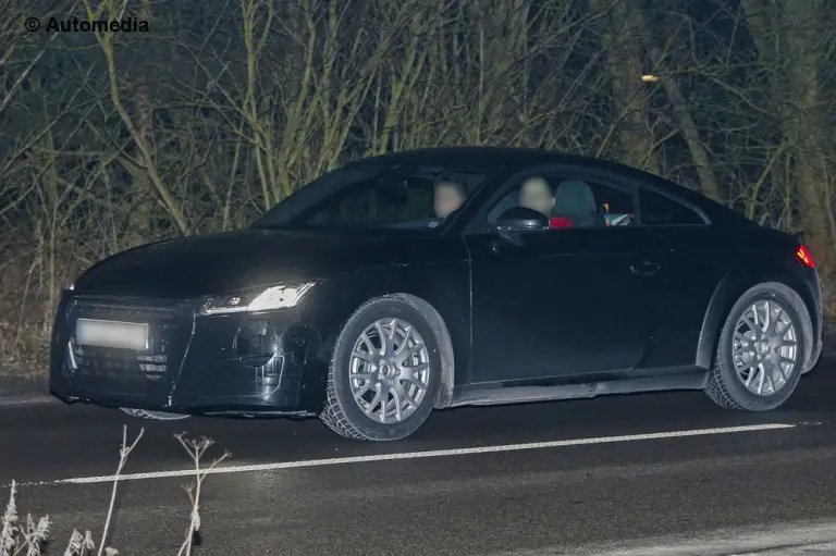 Audi TT - Foto spia - 2