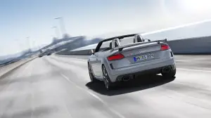 Audi TT RS 2019 - 8