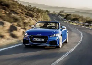 Audi TT RS Coupe e Audi TT RS Roadster