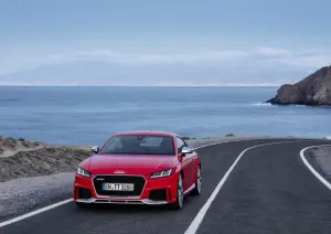 Audi TT RS Coupe e Audi TT RS Roadster