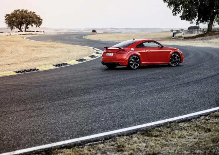 Audi TT RS Coupe e Audi TT RS Roadster - 175