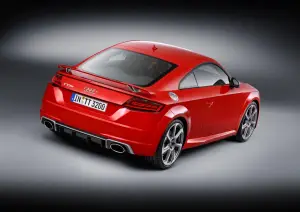Audi TT RS Coupe e Audi TT RS Roadster