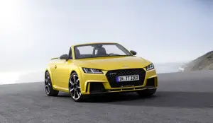 Audi TT RS Coupe e Audi TT RS Roadster