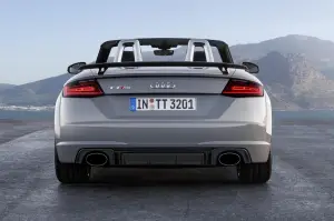 Audi TT RS Coupe e Audi TT RS Roadster