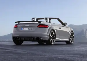 Audi TT RS Coupe e Audi TT RS Roadster