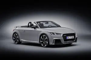 Audi TT RS Coupe e Audi TT RS Roadster