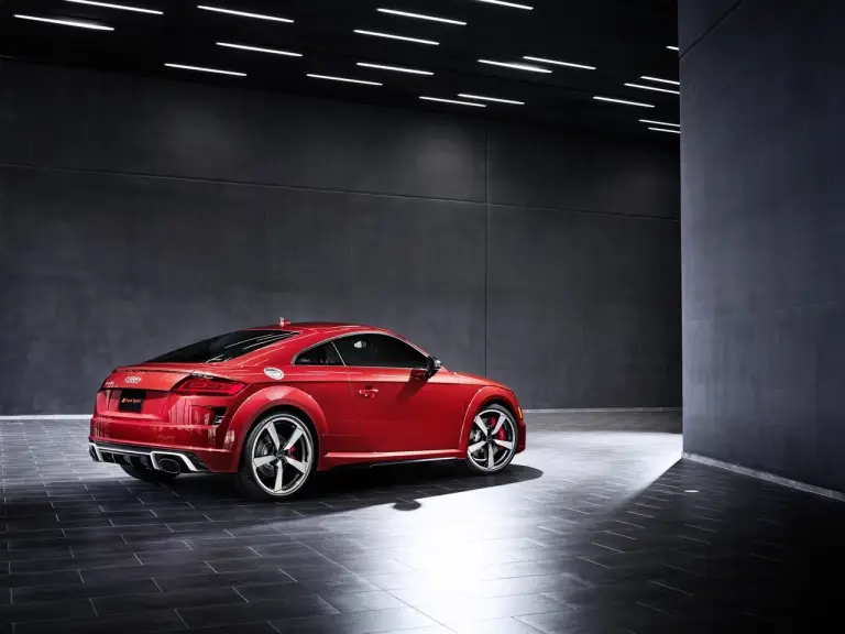 Audi TT RS Herigate Edition 2022 - Foto ufficiali - 38