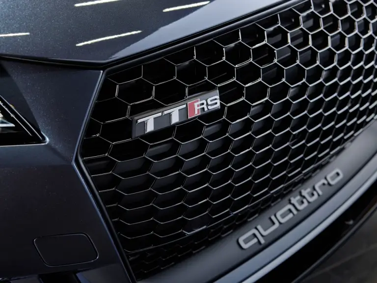 Audi TT RS Herigate Edition 2022 - Foto ufficiali - 5