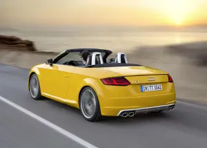Audi TT S Roadster  - 1