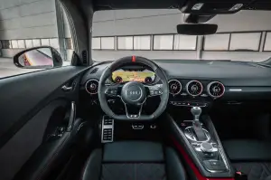 Audi TTS 2019 - 13