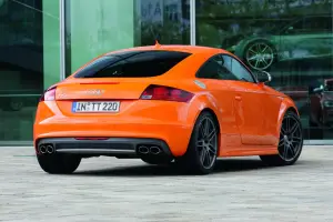 Audi TTS Coupé Facelift 2011 - 9