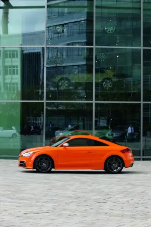 Audi TTS Coupé Facelift 2011 - 10