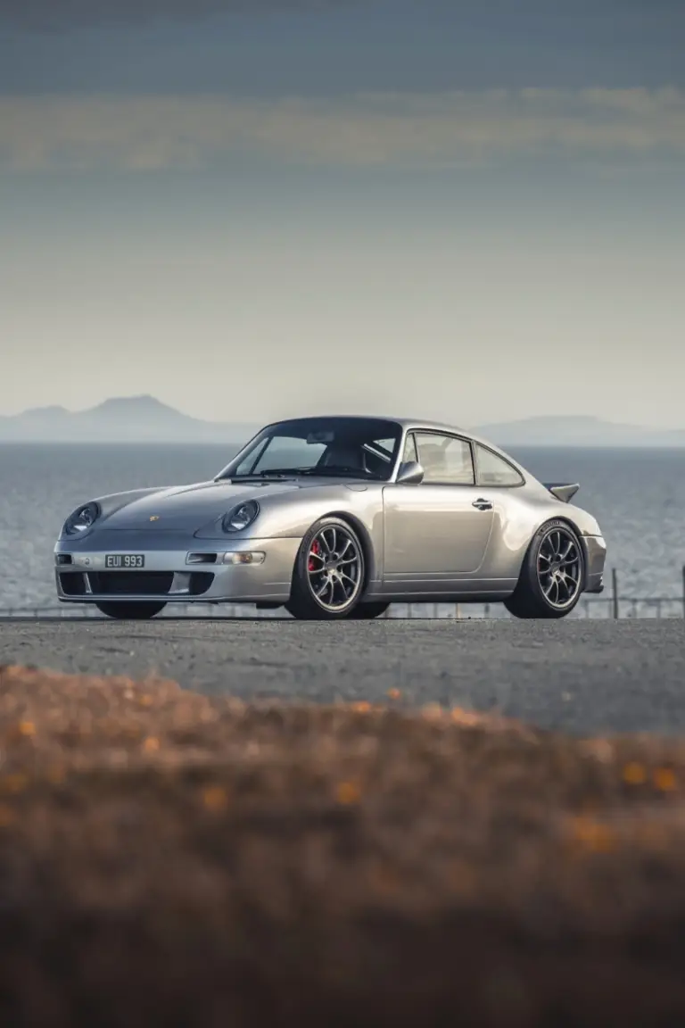 AutoArt 993R Porsche 911 restomod - Foto - 34