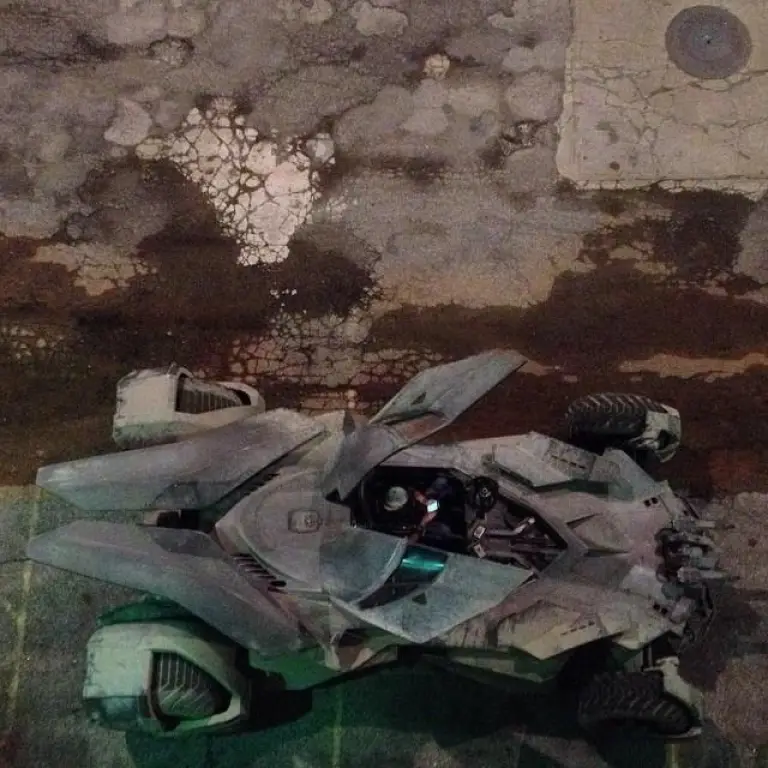 Batmobile - Batman v Superman Dawn of Justice - 3