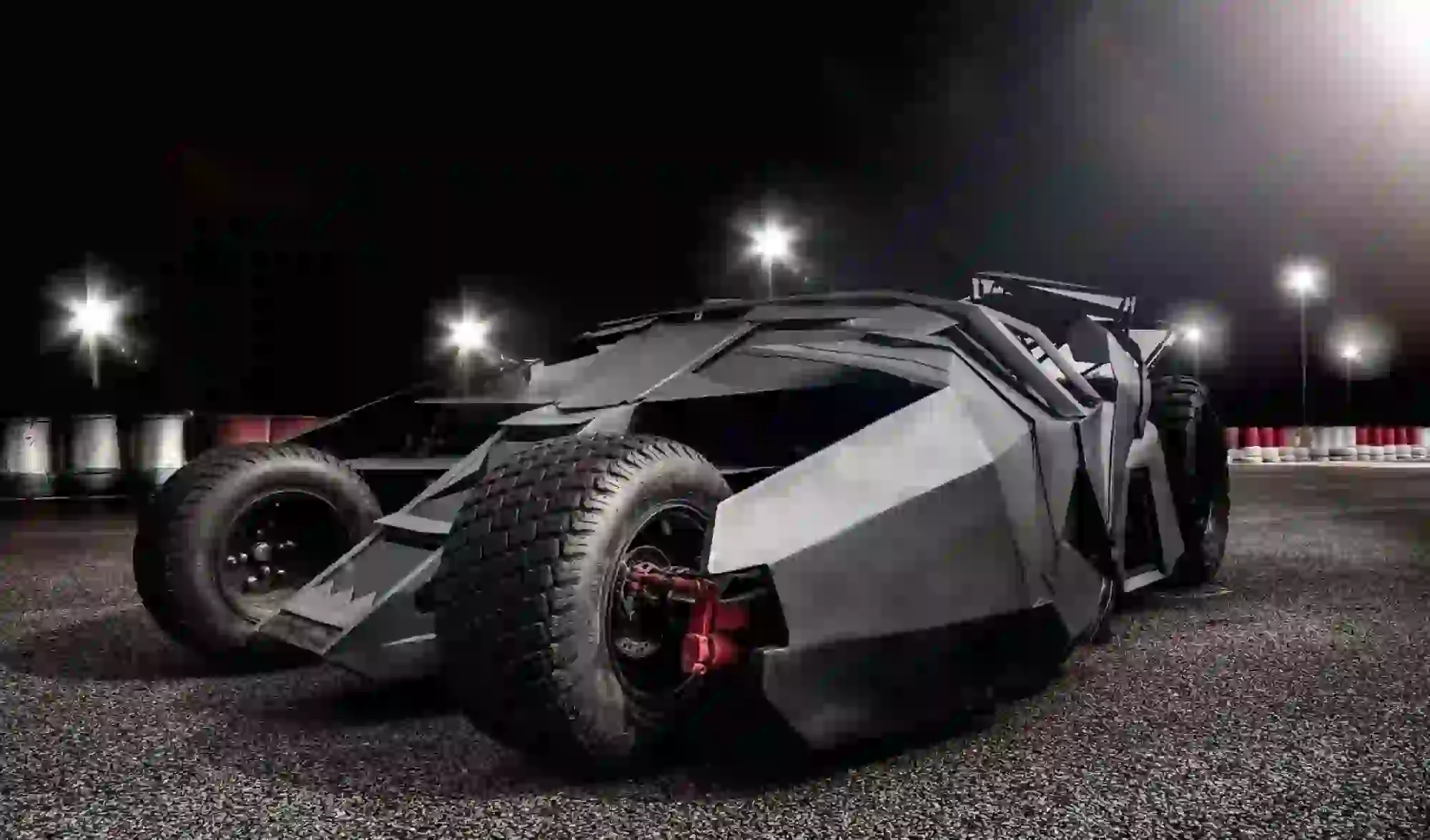 Batmobile elettrica Van Daryl - Foto - 7