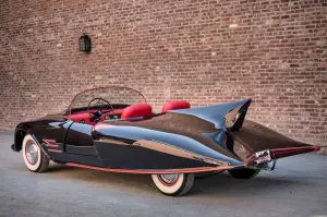 Batmobile ufficiale 1963 all\'asta - 6