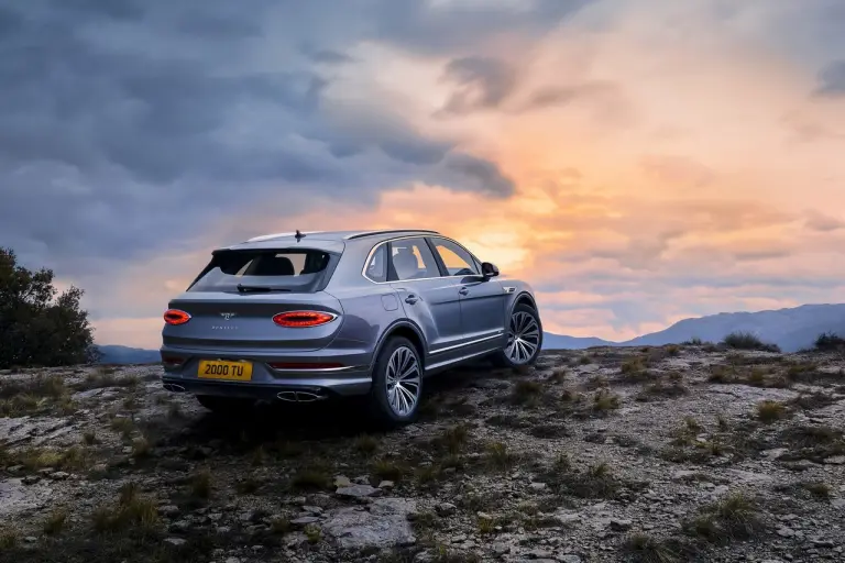 Bentley Bentayga 2020 restyling  - 14