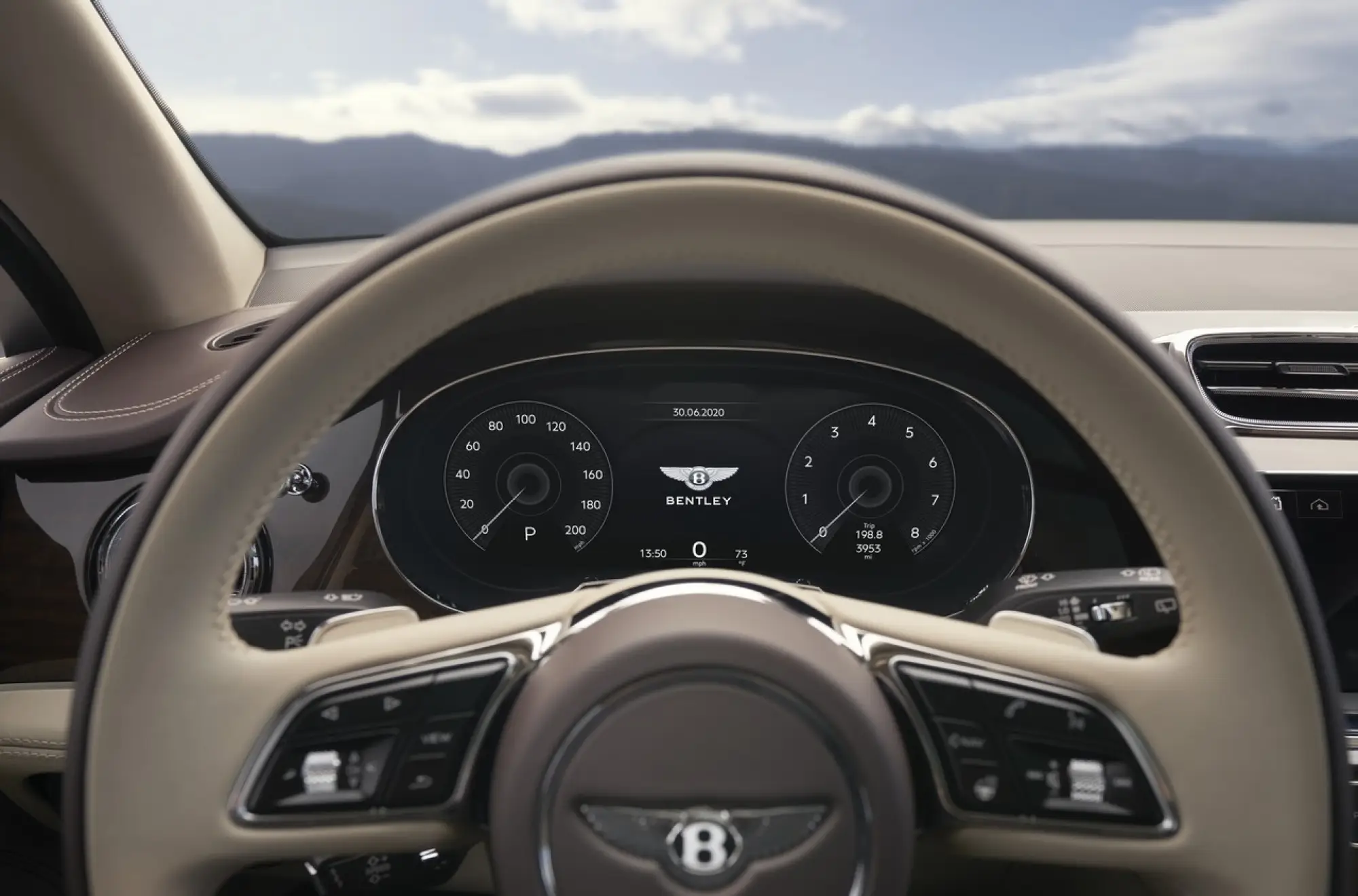 Bentley Bentayga 2020 restyling  - 16