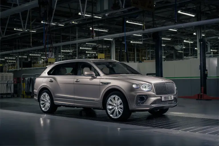 Bentley Bentayga EWB  - 1