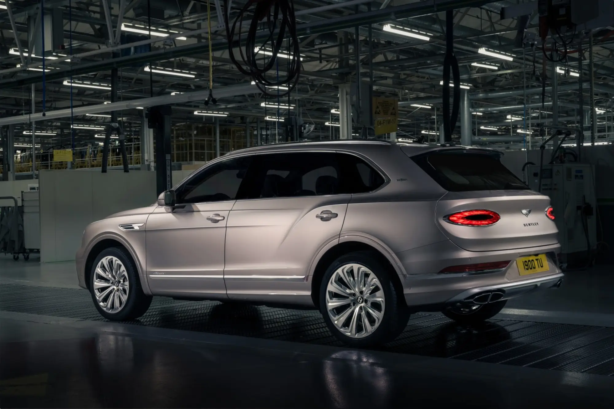 Bentley Bentayga EWB  - 10