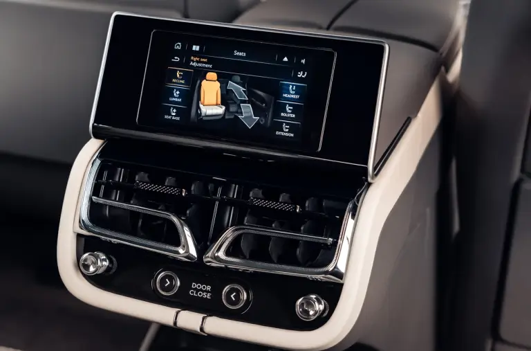 Bentley Bentayga Extended Wheelbase - Foto - 18