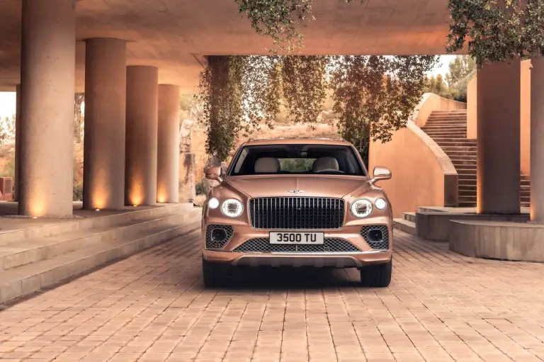 Bentley Bentayga Extended Wheelbase - Foto - 14