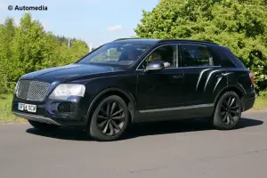 Bentley Bentayga - Foto spia 20-05-2015