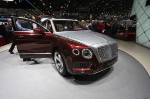 Bentley Bentayga Hybrid - Salone di Ginevra 2018 - 3