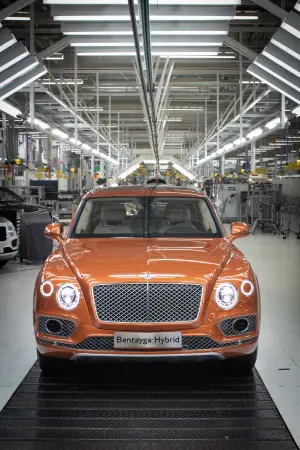 Bentley Bentayga Hybrid