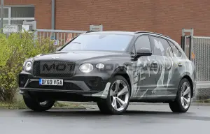 Bentley Bentayga LWB - Foto spia 22-10-2020