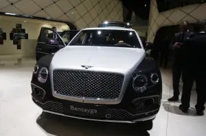 Bentley Bentayga Mulliner - Salone di Ginevra 2017