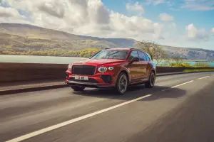 Bentley Bentayga S  - 24