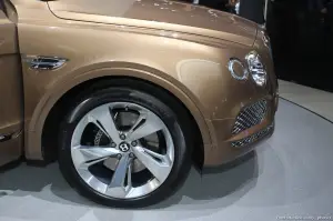 Bentley Bentayga - Salone di Francoforte 2015 - 13