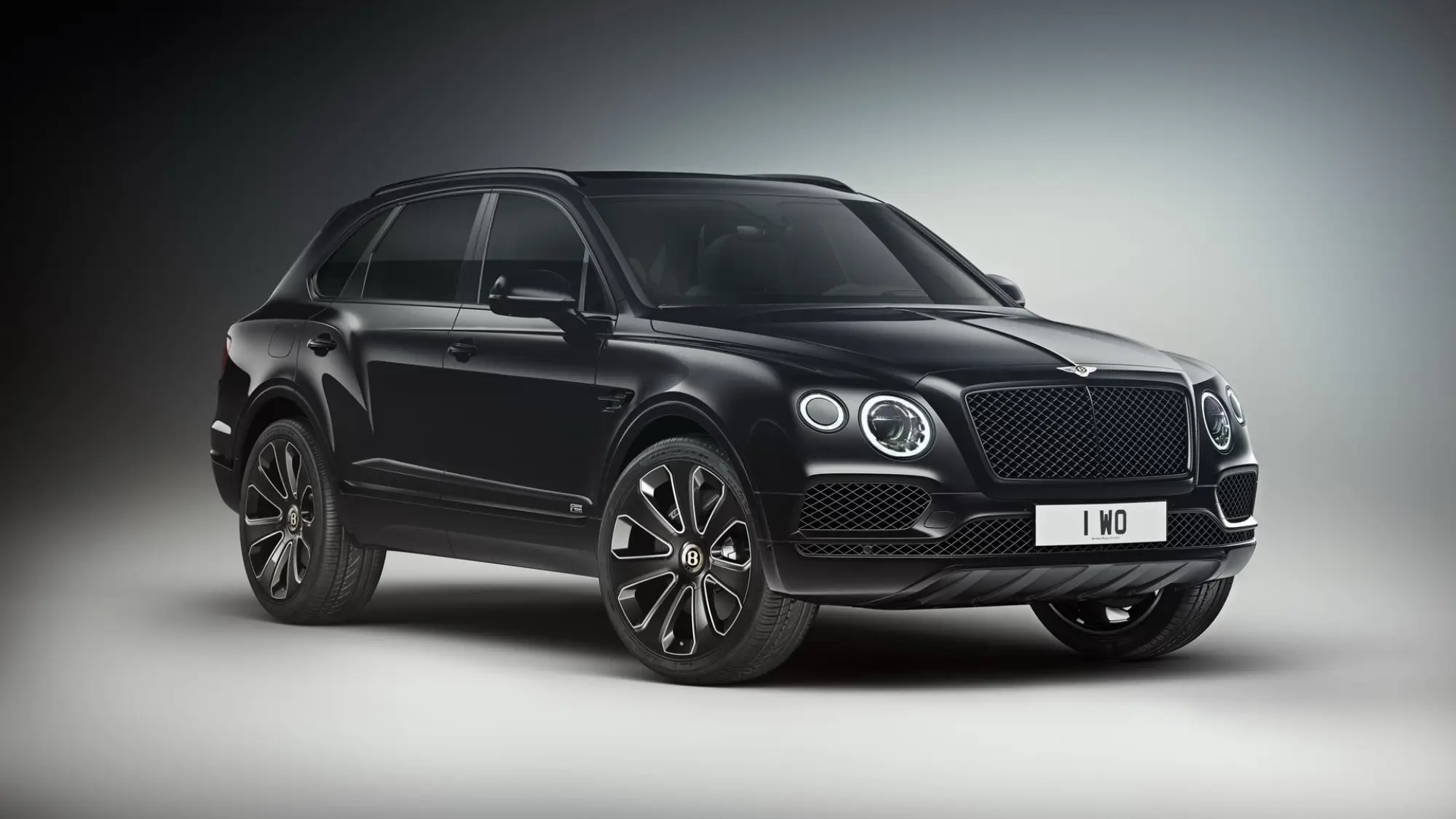 Bentley Bentayga V8 Design Series - 1